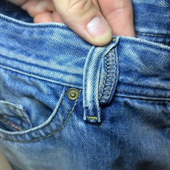 Vintage Diesel made in Italy "Ruby" distressed flared jeans - Picture 13 of 16